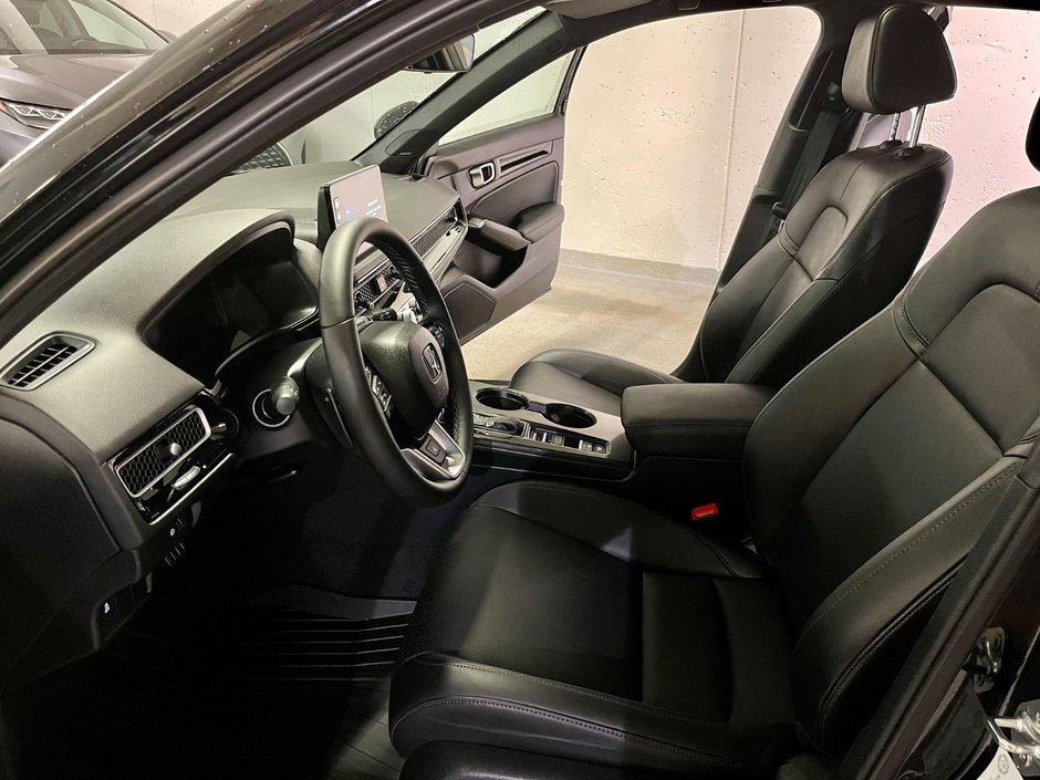 2025 Honda Civic Sport Touring-10