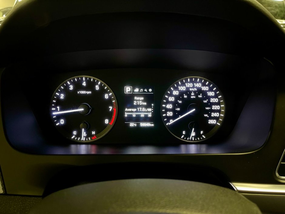 2016 Hyundai SonataGL 2.4L GL-17