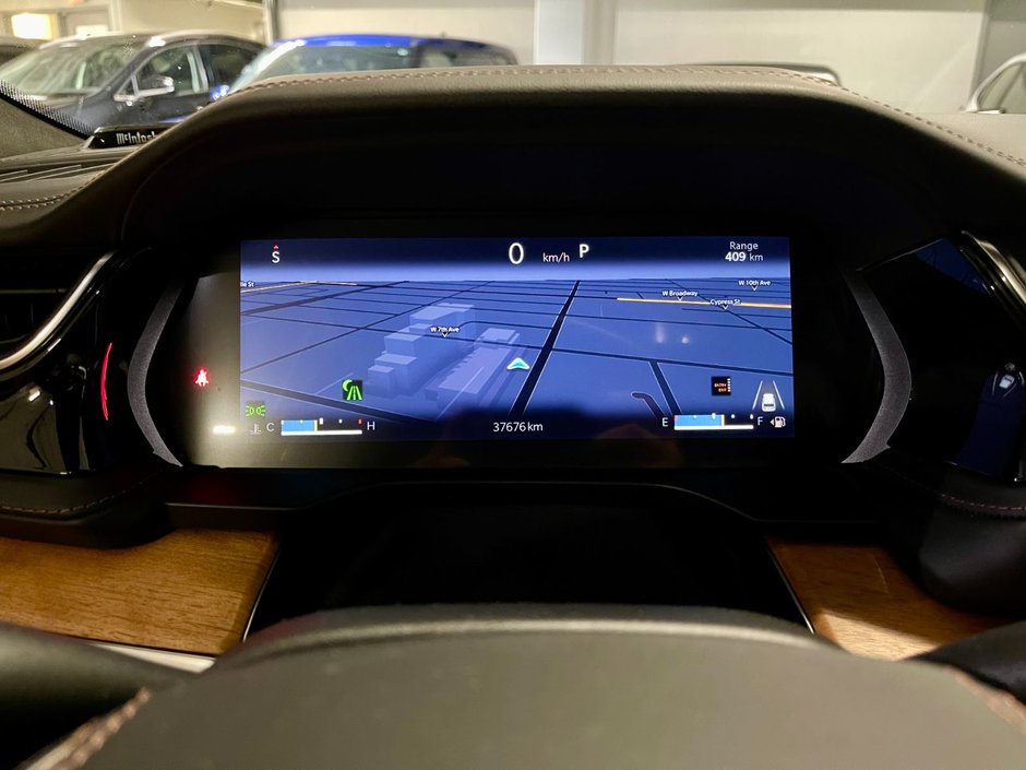 2022 Jeep Grand CherokeeSummit Reserve-17