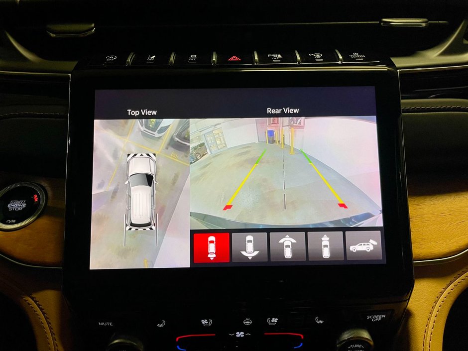 2022 Jeep Grand CherokeeSummit Reserve-20