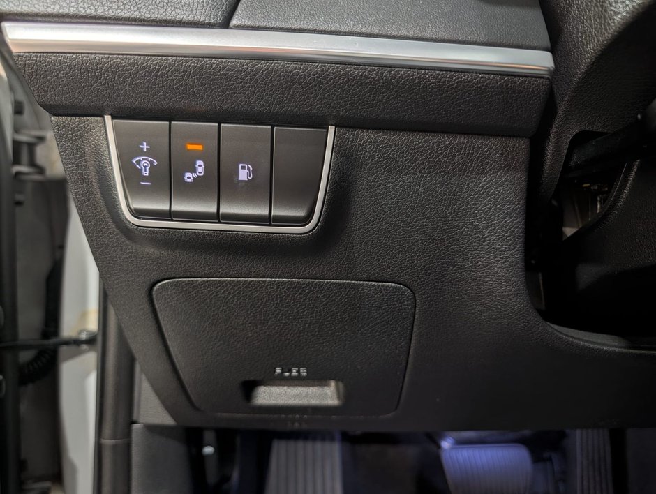 2019 Kia StingerPremium GT-Line AWD-18