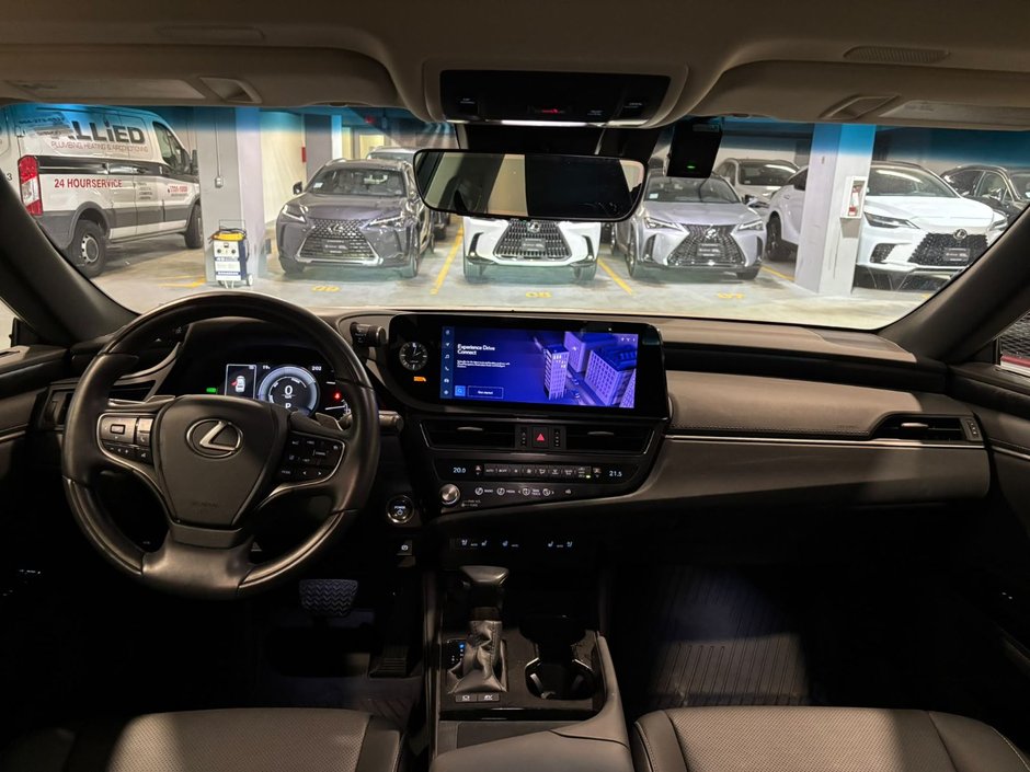 2025 Lexus ES 300h Premium-4