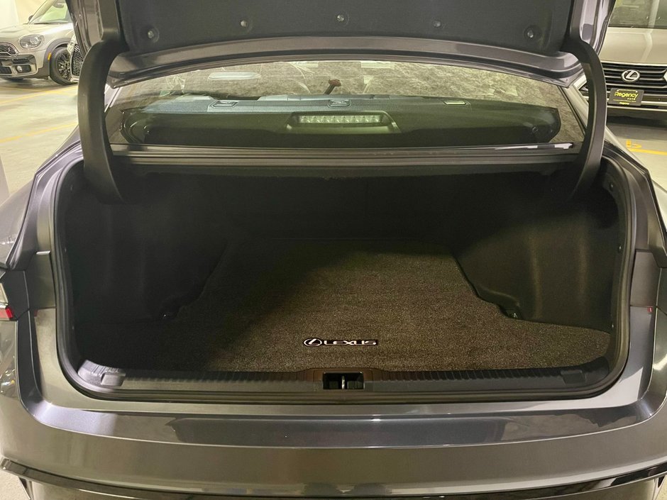 2021 Lexus IS 300 AWD IS 300-11
