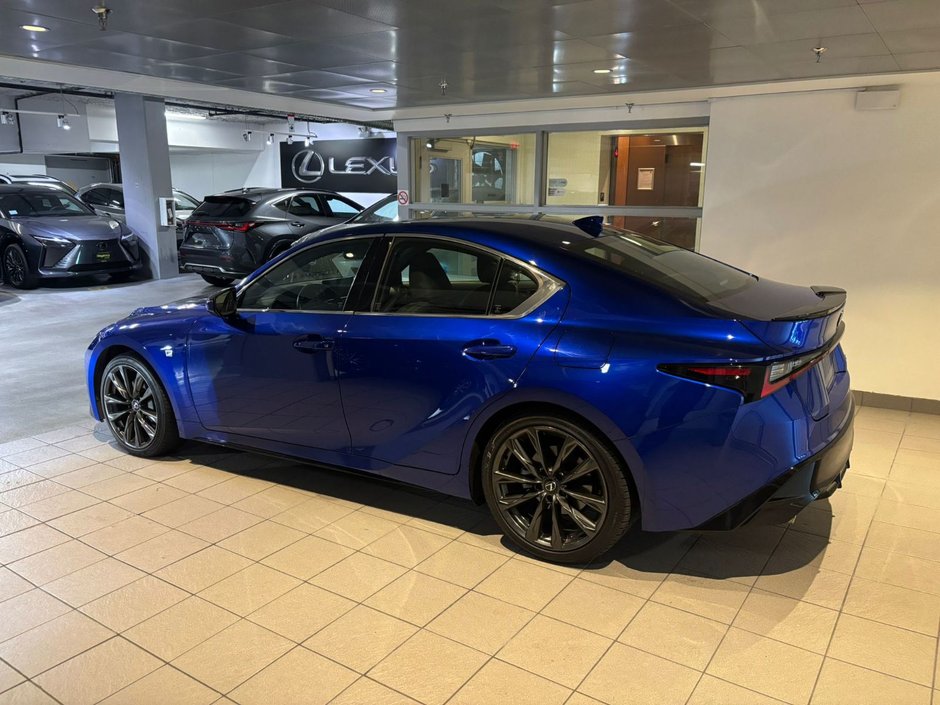 2023 Lexus IS 300 AWD F SPORT 2-2