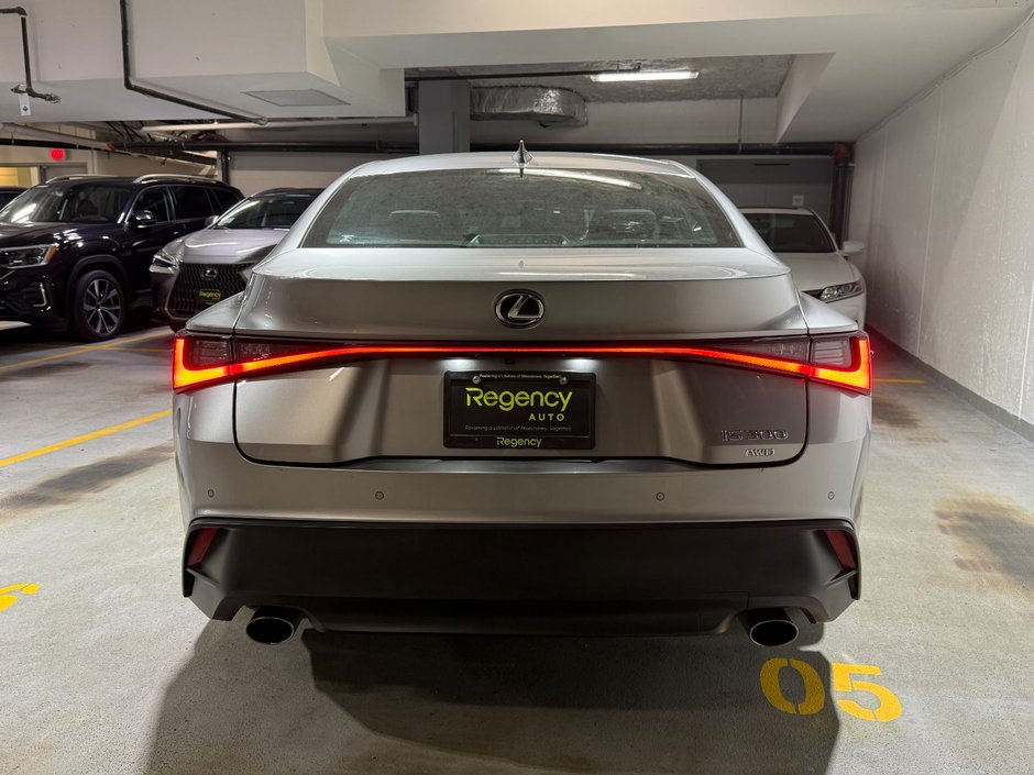 2023 Lexus IS 300 AWD IS 300-4