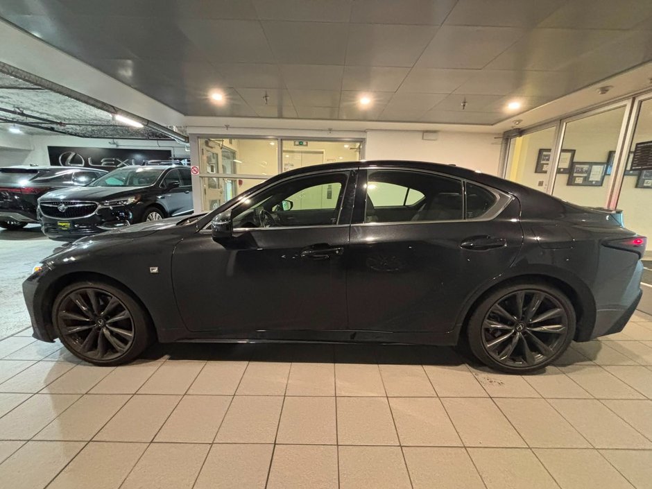 2023 Lexus IS 300 AWD F SPORT 2-3