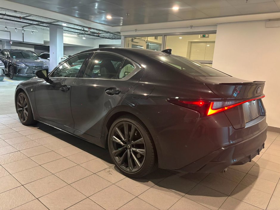 2023 Lexus IS 300 AWD F SPORT 2-2