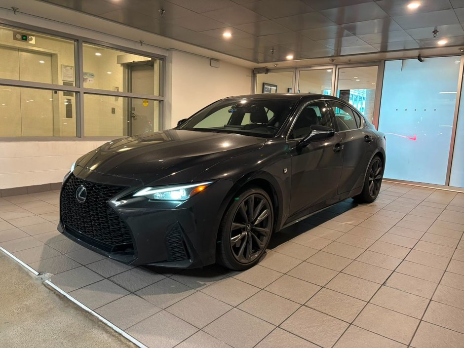 2023 Lexus IS 300 AWD F SPORT 2-0