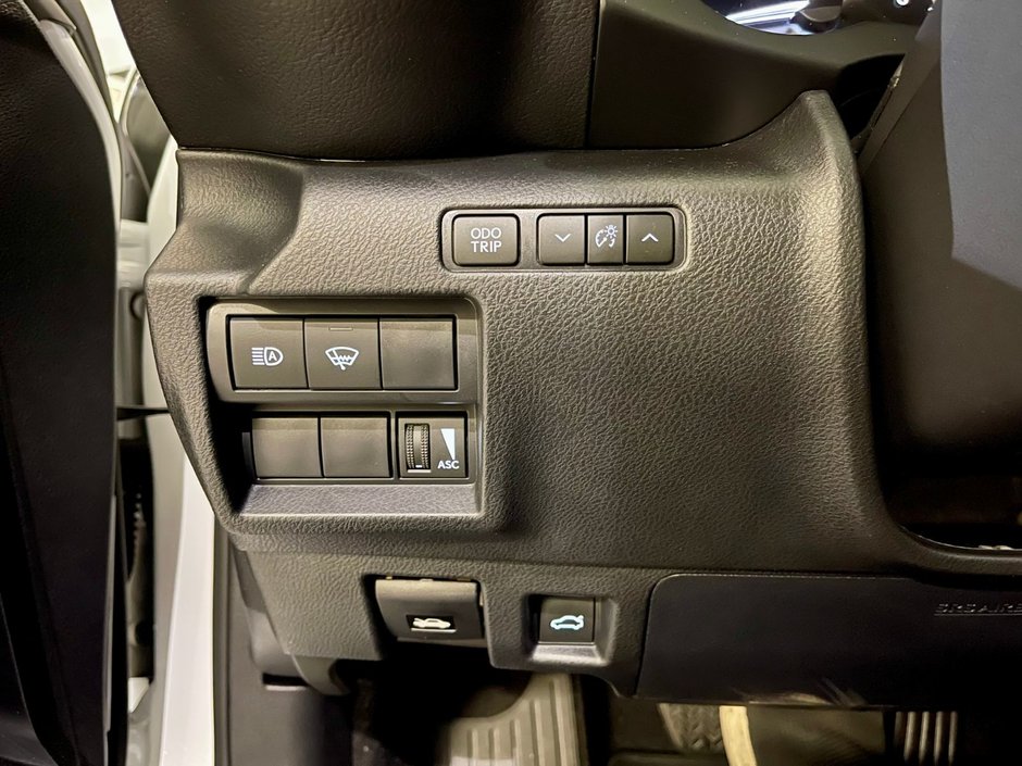 2025 Lexus IS 300 AWD IS 300-19