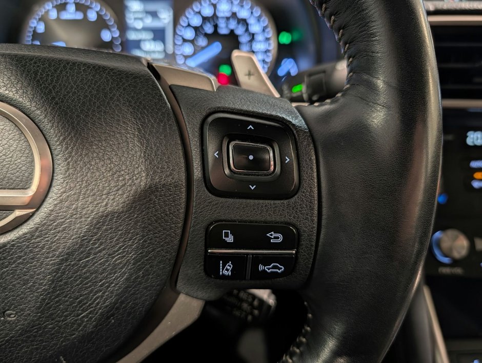 2018 Lexus IS300 AWD Luxury-13