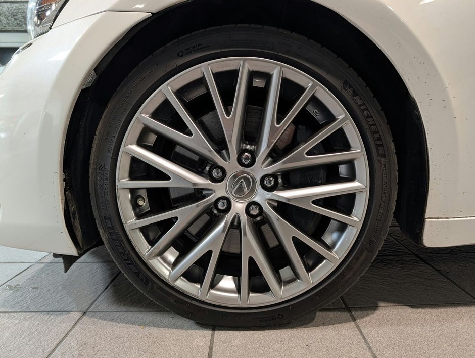 2018 Lexus IS300 AWD Luxury-5