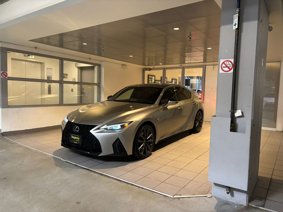 2023 Lexus IS300Base IS 300-0