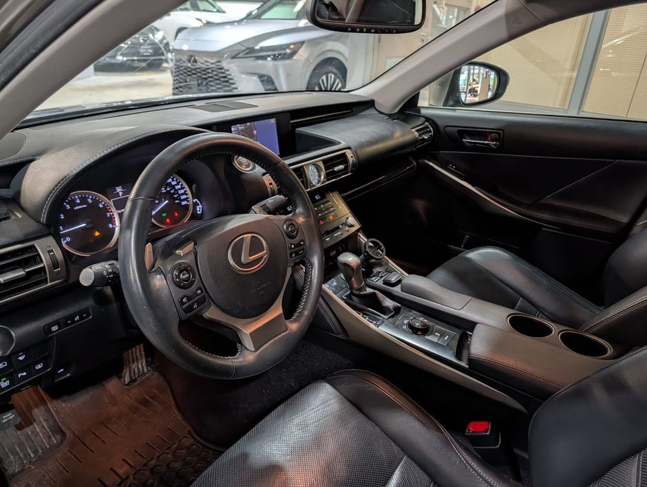2014 Lexus IS350Base-3
