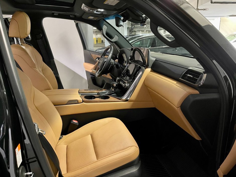 2023 Lexus LX 600 LUXURY PACKAGE-7