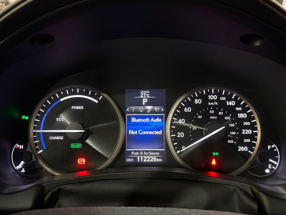 2015 Lexus NX 300h AWD Executive-4