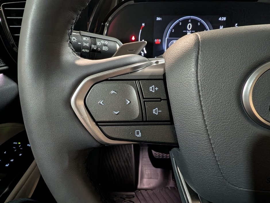 2025 Lexus NX 350-14