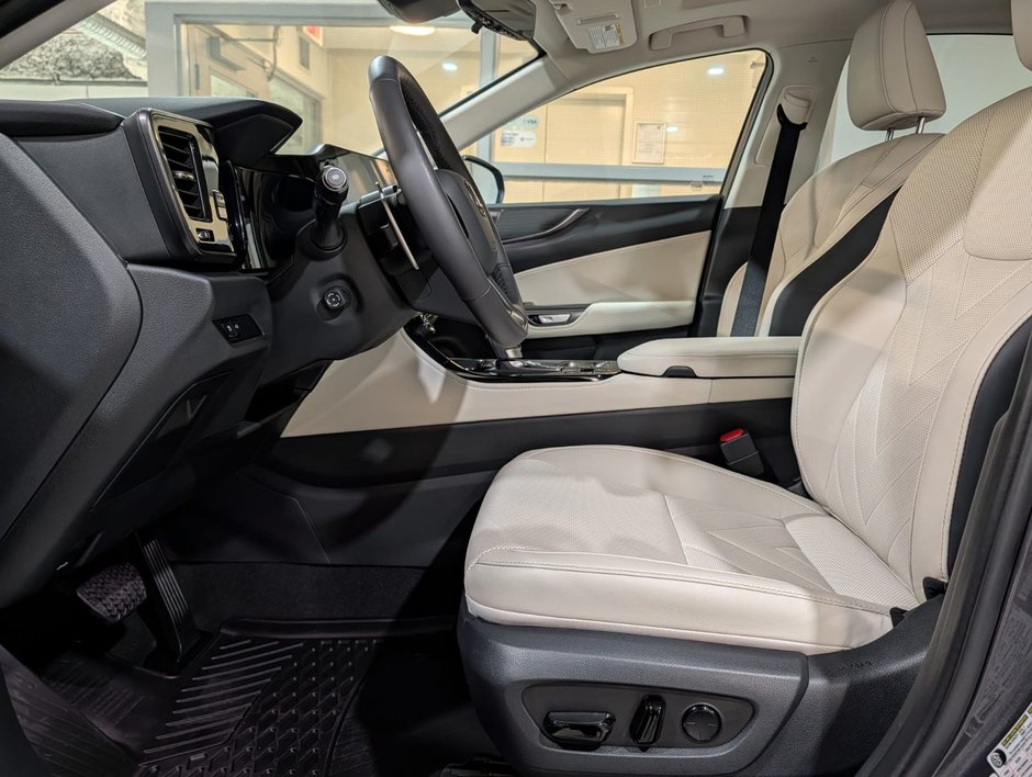 2025 Lexus NX 350-8