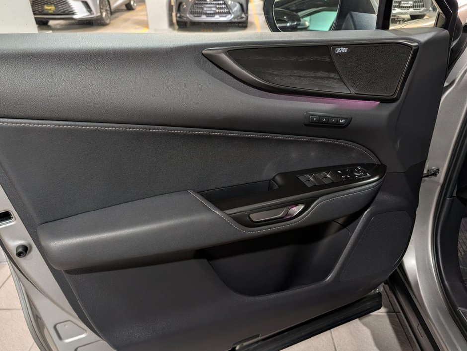 2022 Lexus NX 350h-8