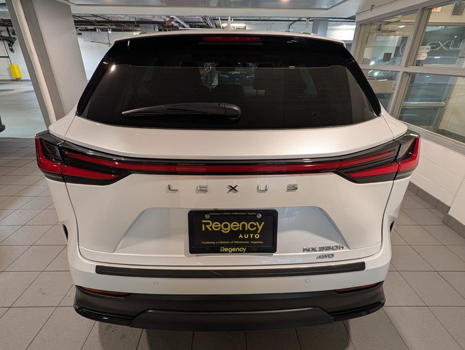 2022 Lexus NX 350h-4
