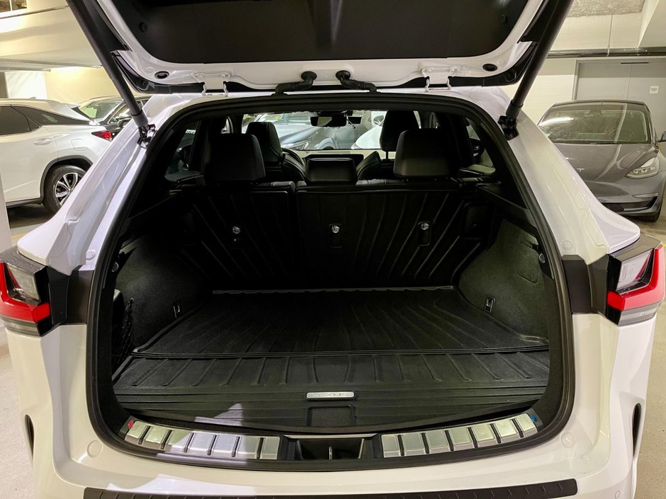 2022 Lexus NX 450h+ F SPORT 3-11