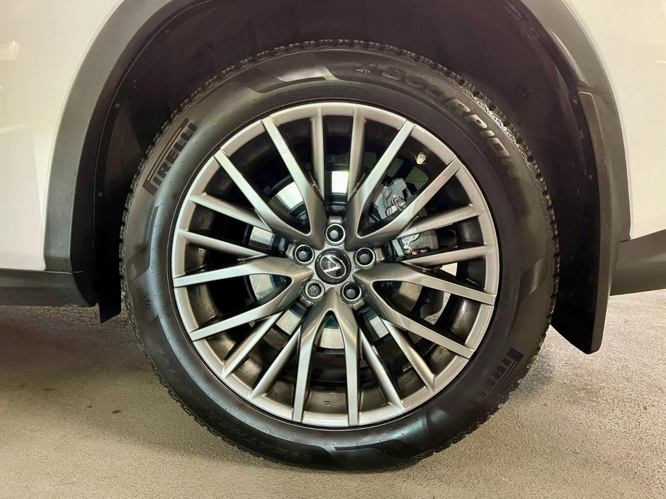 2022 Lexus RX 350 F-SPORT 3-6