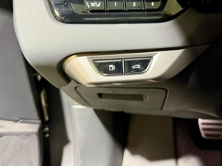 2026 Lexus RX 350-21