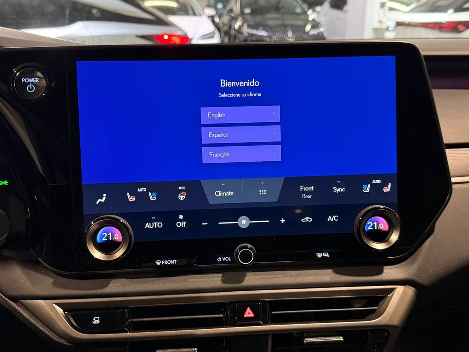2023 Lexus RX 350h Ultra Luxury-17