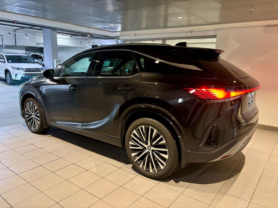 2024 Lexus RX 350h Ultra Luxury-2