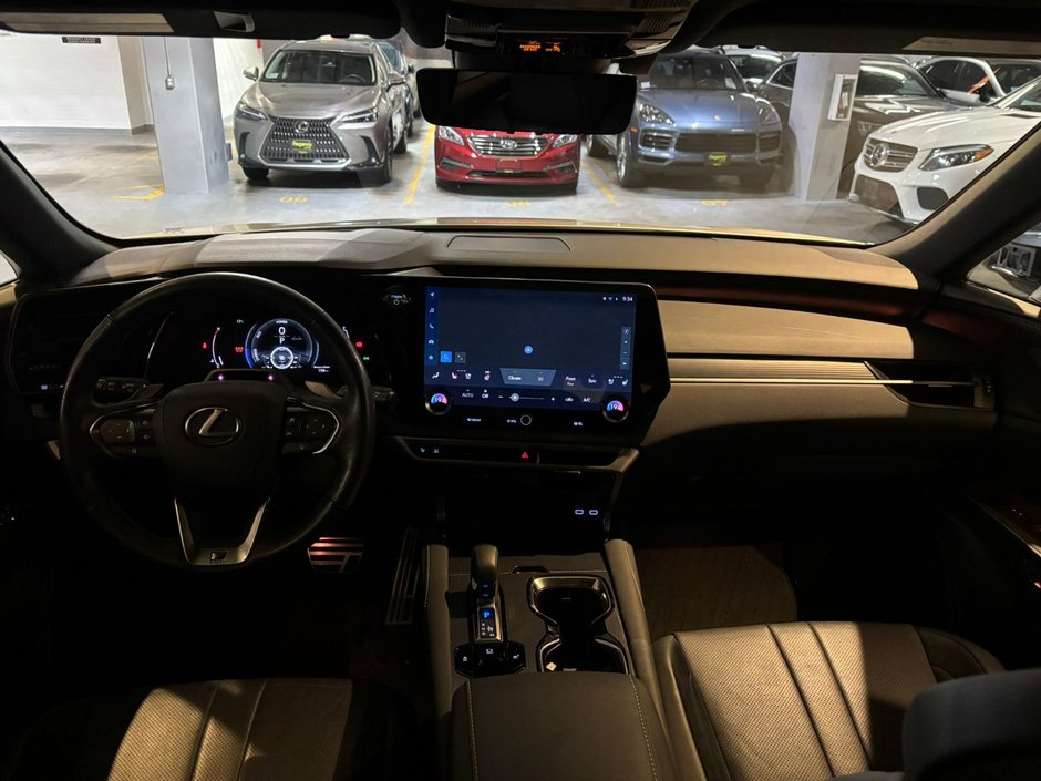 2023 Lexus RX 500h F Sport 3-6