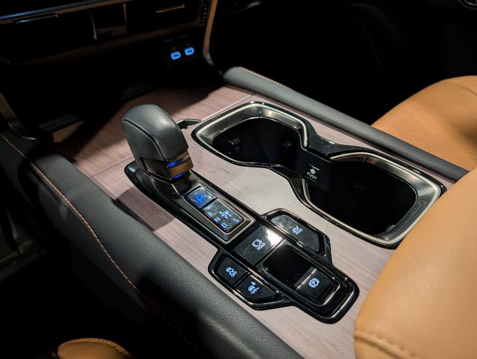 2024 Lexus RX350h Luxury Package RX 350h-17