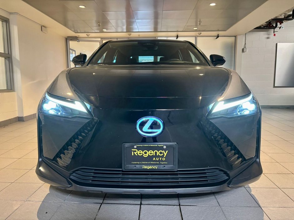 2023 Lexus RZ 450e-1