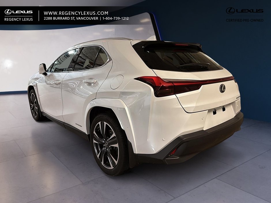2022 Lexus UX 250h AWD UX 250h-2
