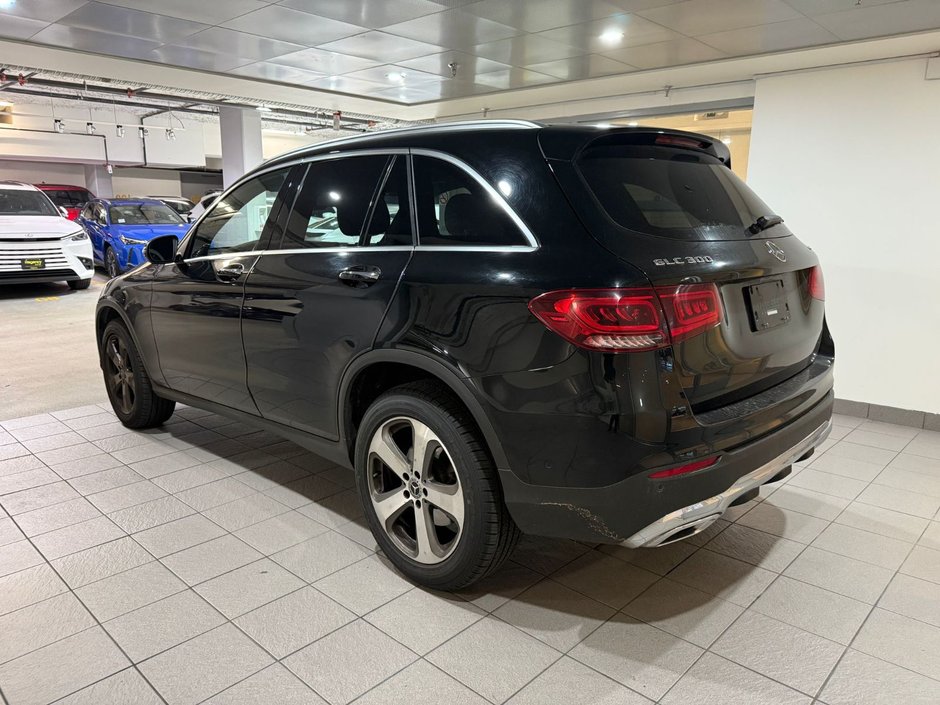 2022 Mercedes-Benz GLC3004Matic GLC 300-2