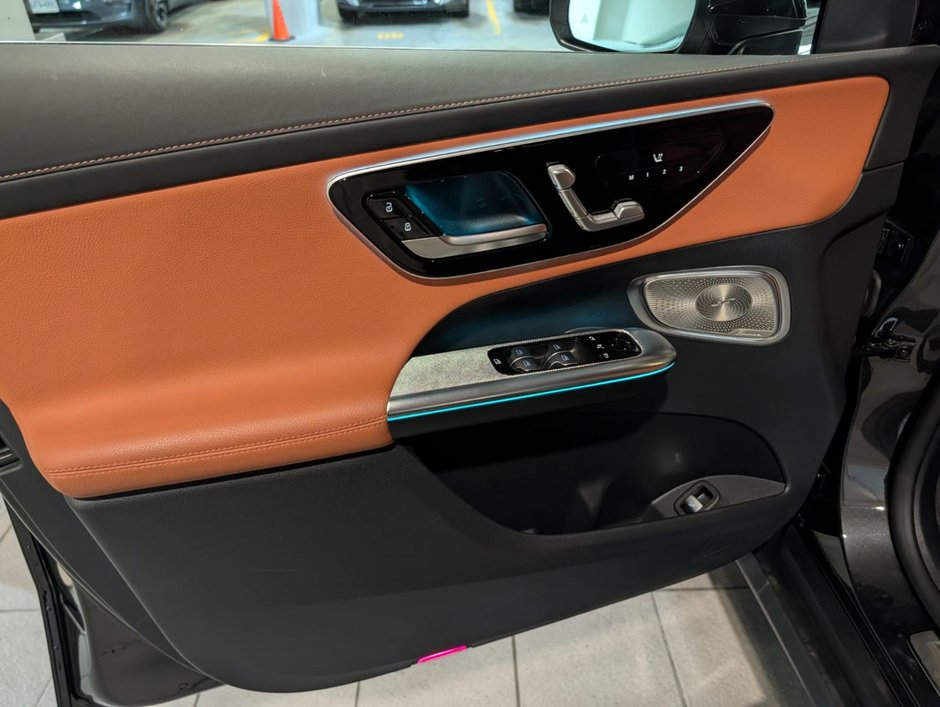 2025 Mercedes-Benz GLC3004Matic GLC 300-9