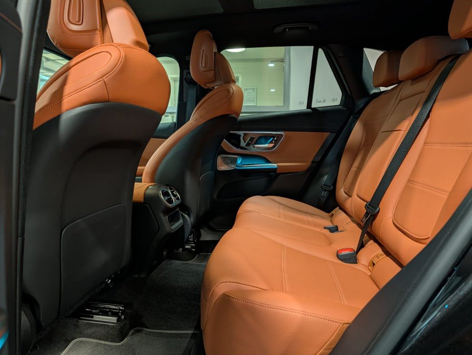 2025 Mercedes-Benz GLC3004Matic GLC 300-7