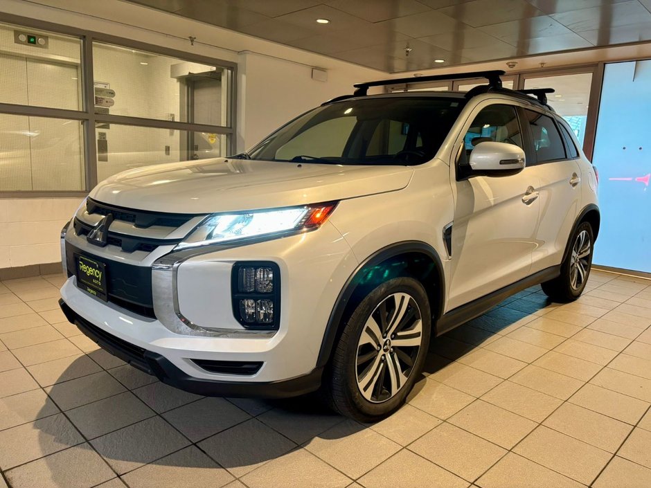 2022 Mitsubishi RVR SE-0