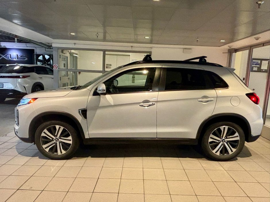 2022 Mitsubishi RVR SE-2