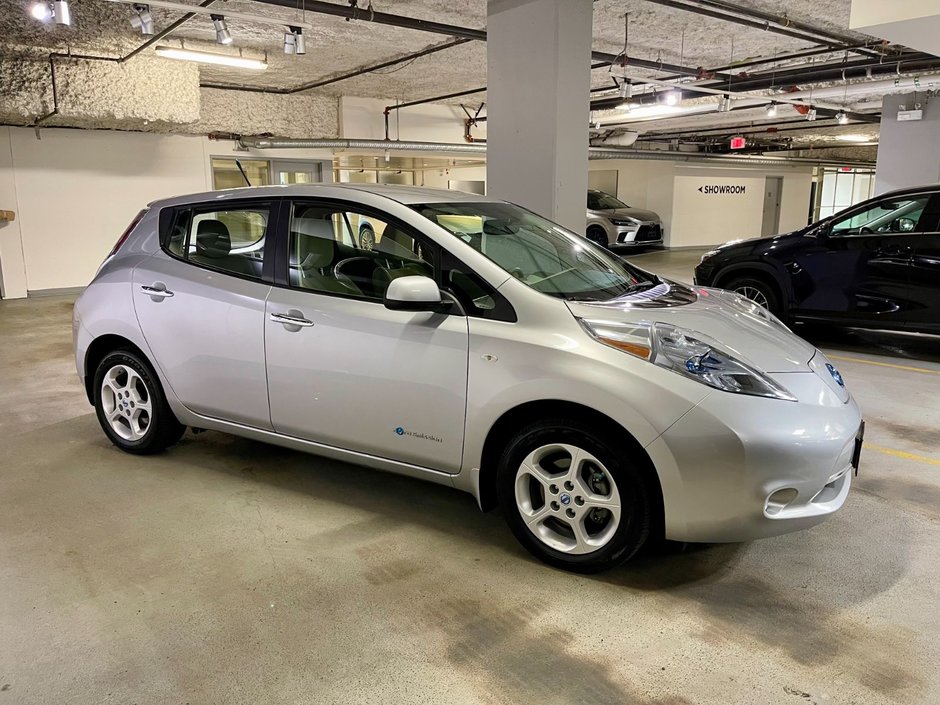2012 Nissan Leaf SV-3