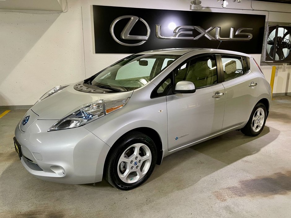 2012 Nissan Leaf SV-0