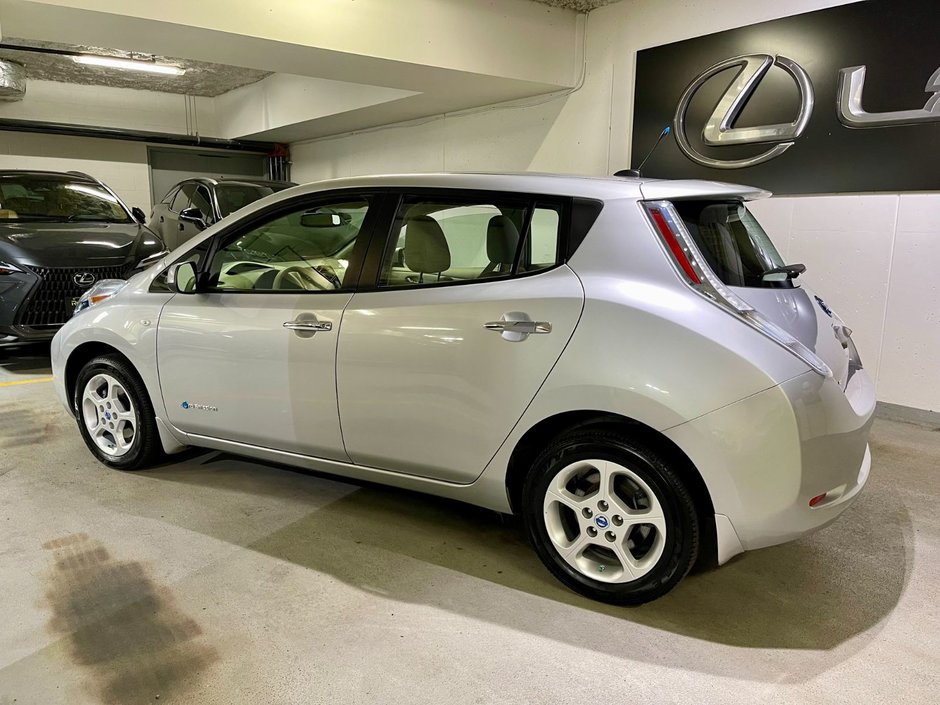 2012 Nissan Leaf SV-5