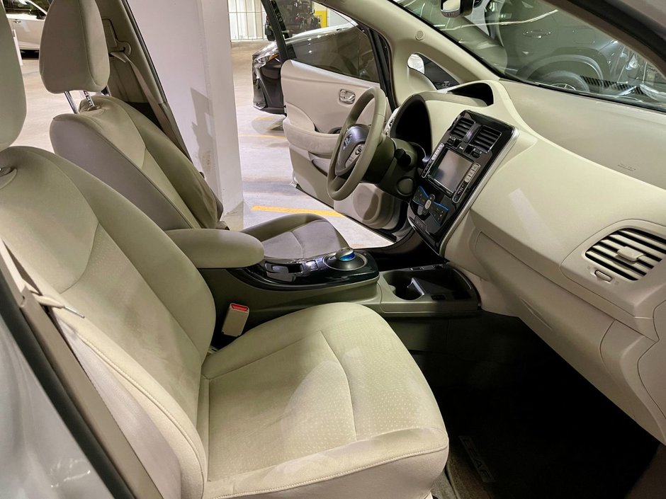 2012 Nissan Leaf SV-7
