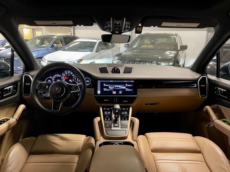 2019 Porsche CayenneBase-13