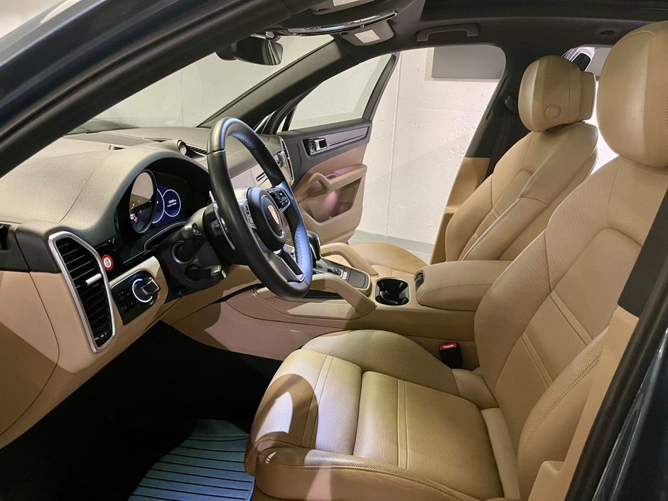 2019 Porsche CayenneBase-10