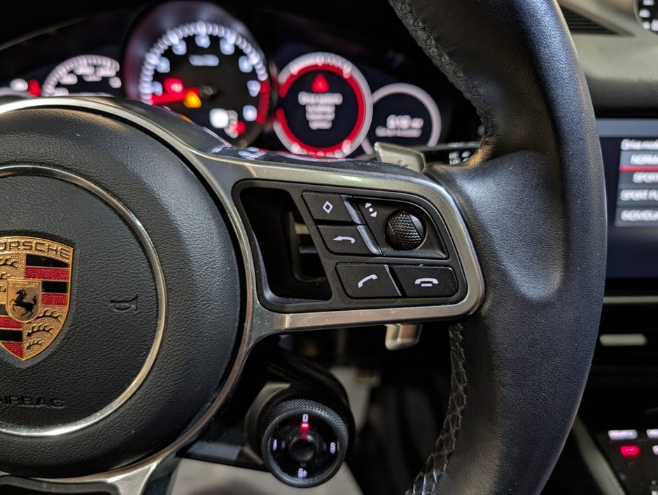 2020 Porsche CayenneS Coupe S-11