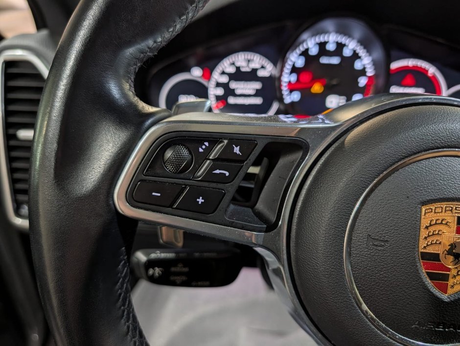 2020 Porsche CayenneS Coupe S-10