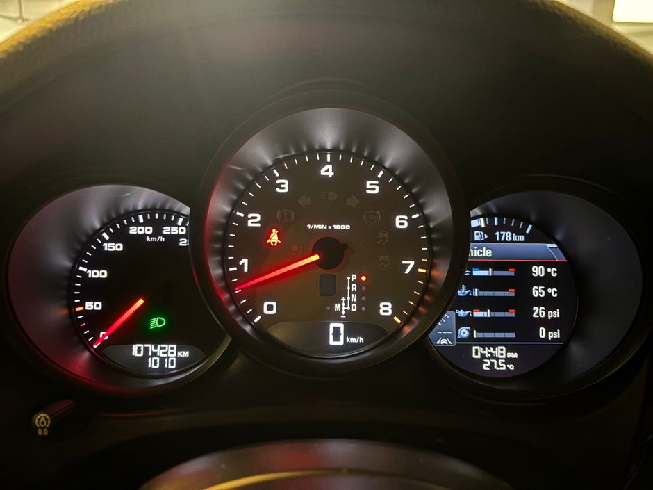 2018 Porsche MacanS S PREMIUM PLUS PKG-3