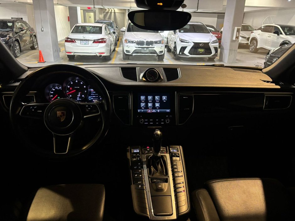 2018 Porsche MacanS S PREMIUM PLUS PKG-2