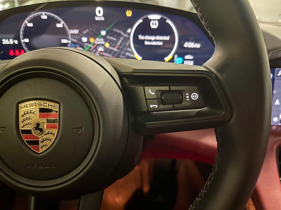 2020 Porsche TAYCAN 4S-16