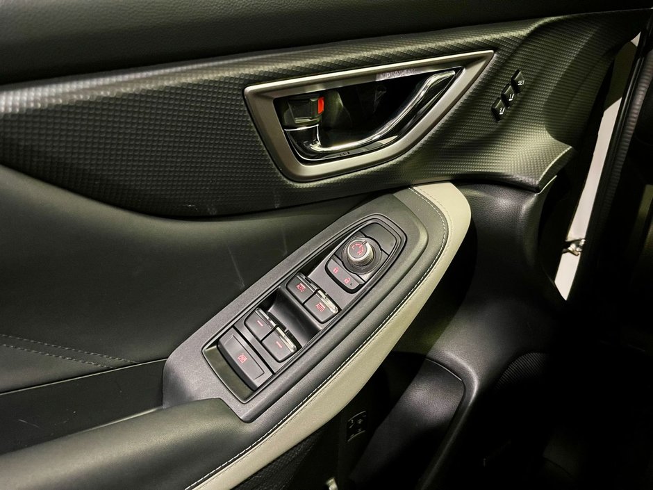 2023 Subaru ForesterLimited Limited-11