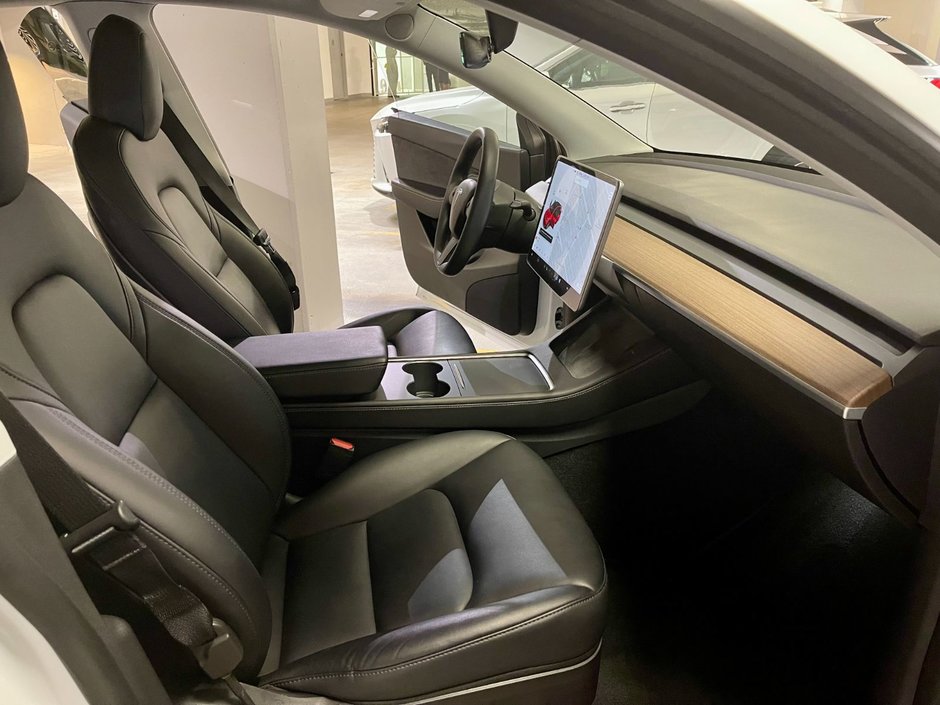 2022 Tesla Model Y DUAL MOTOR LONG RANGE-7